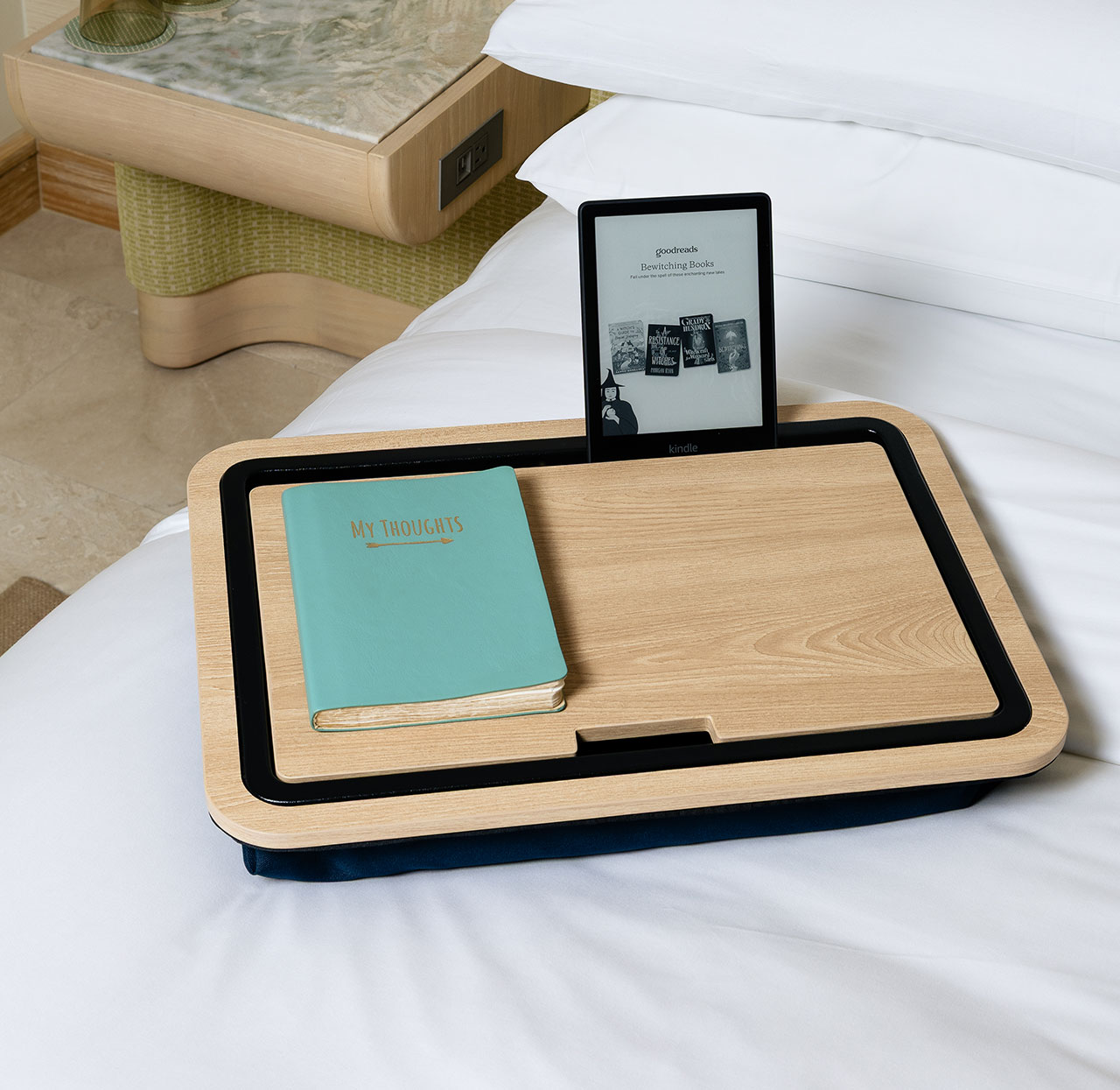 The Arlo Skye Stowaway Lap Desk Keeps Mobile Work Tidy