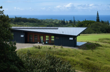 A Maui Home Blends Modern Minimalism With Climate-Conscious Design
